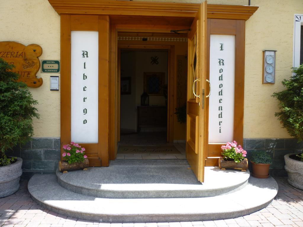 Hotel I Rododendri Valfurva Ngoại thất bức ảnh