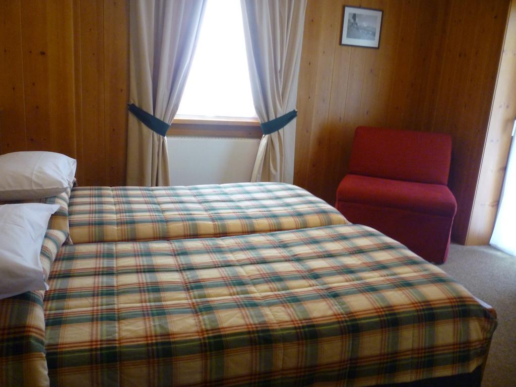 Hotel I Rododendri Valfurva Ngoại thất bức ảnh