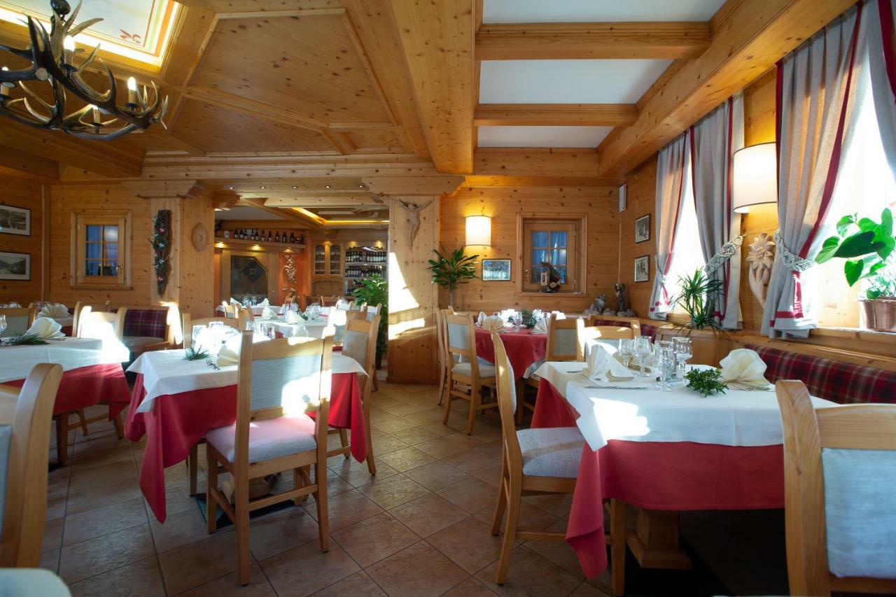 Hotel I Rododendri Valfurva Ngoại thất bức ảnh